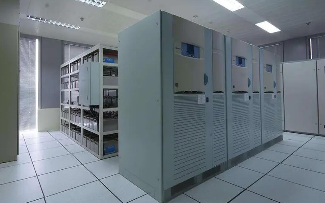 桥东发电机组如何选择适合自己柴油发电机组的空气滤清器？