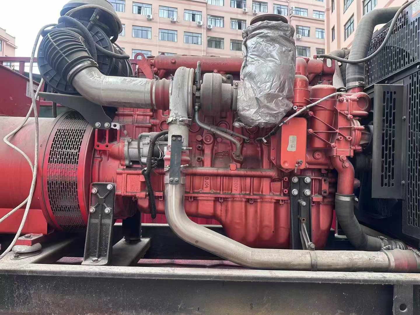 桥东如何选择适合 600kW 柴油发电机组的过载保护器？